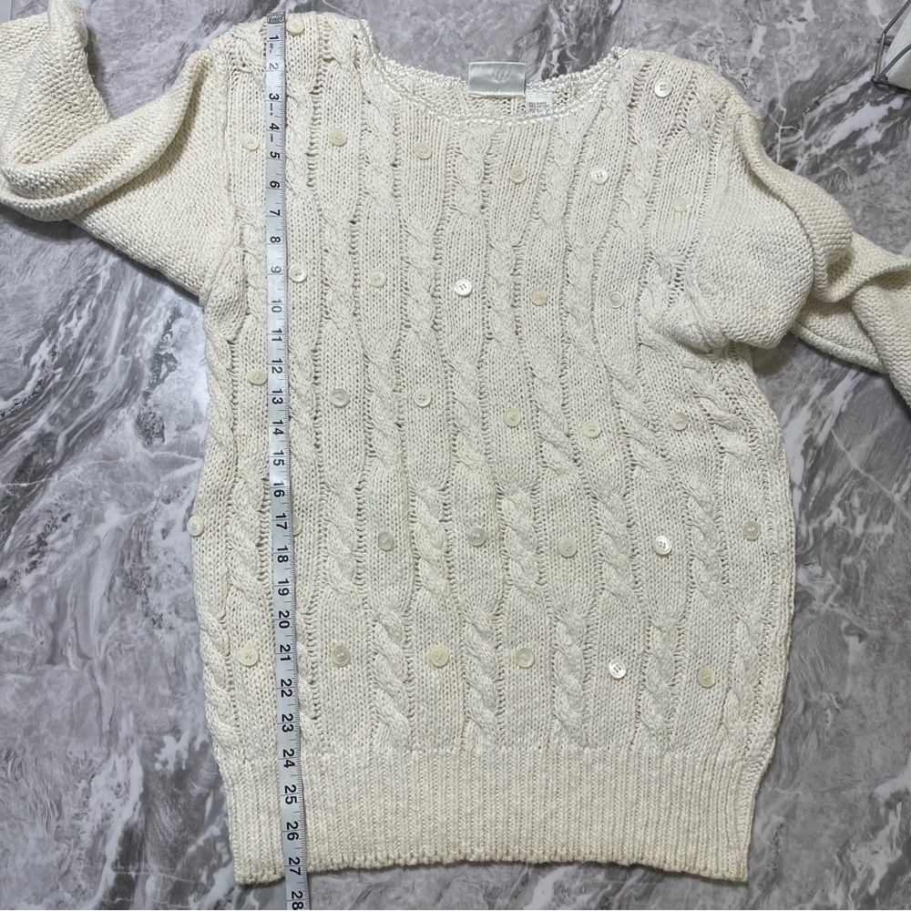 Liz Claiborne Collection Women’s Sweater Ivory Cable Knit Buttons Vintage Preppy - Picture 4 of 10